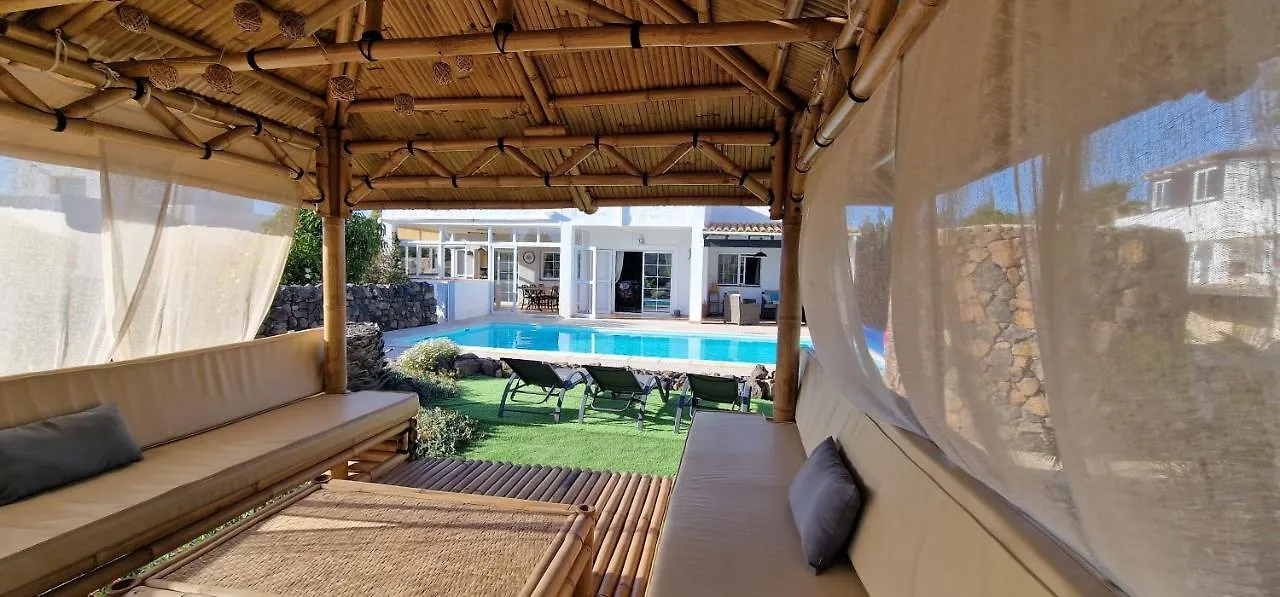 Casa Yukka Villa With Heated Pool Lajares
