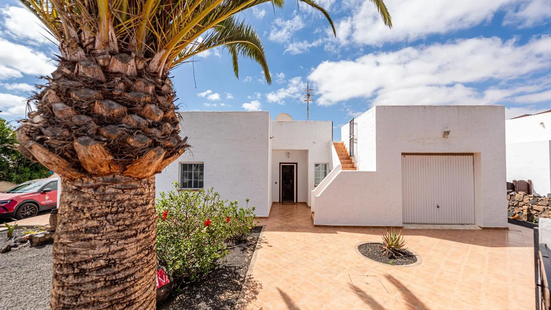 Casa Yukka Villa With Heated Pool Lajares